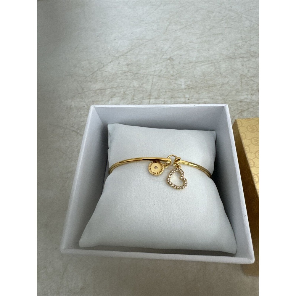 NWT MICHAEL KORS MKJX759710 GOLD-TONE LOGO HEART CHARM BRACELET - Picture 4 of 6
